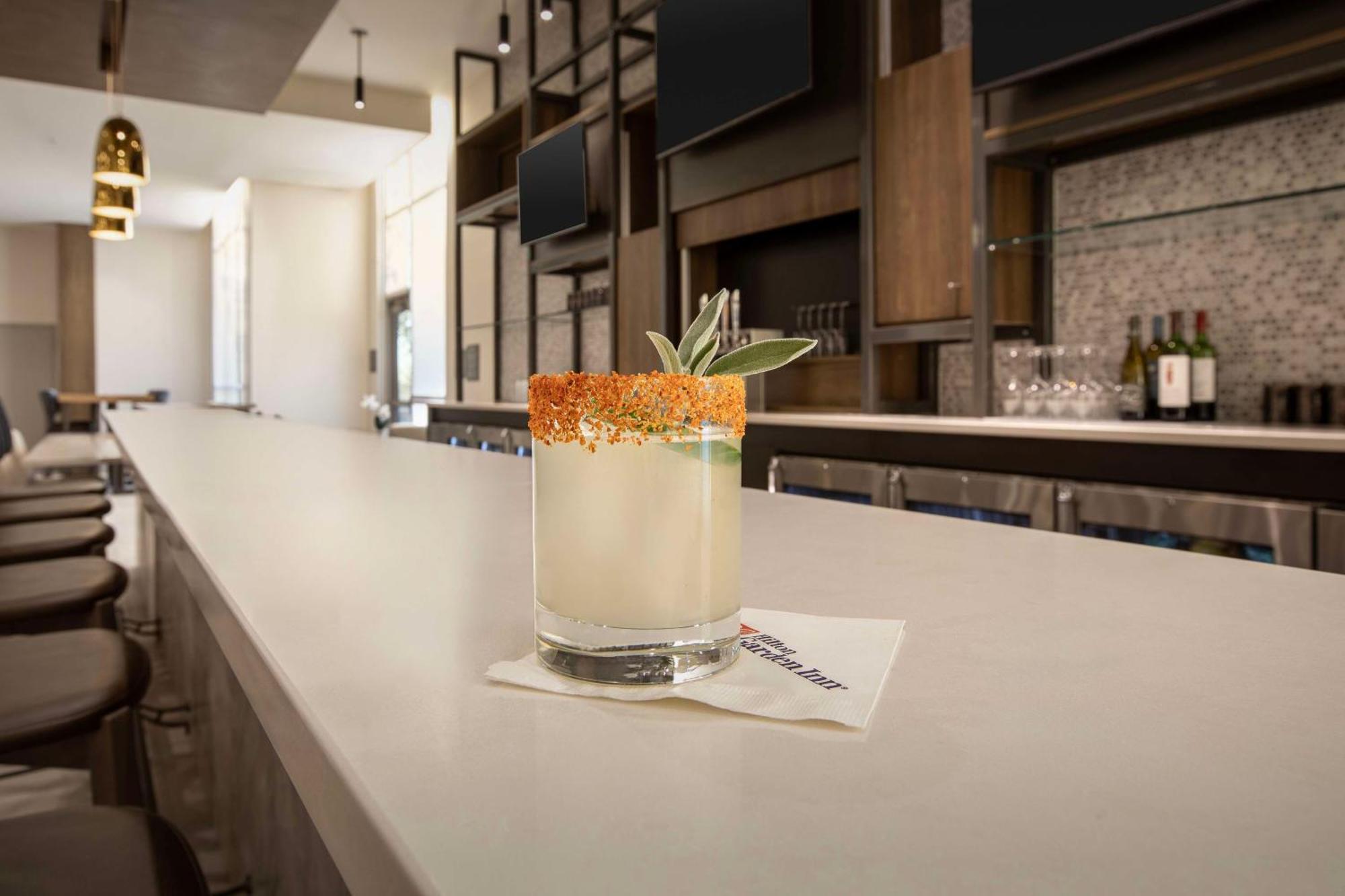 Hilton Garden Inn Denver Airport Tower Road Exterior photo